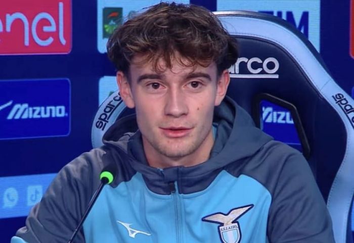 Sarri ocenia Przyborka przed hitem z Juve. „To chłopak z dużą jakością”